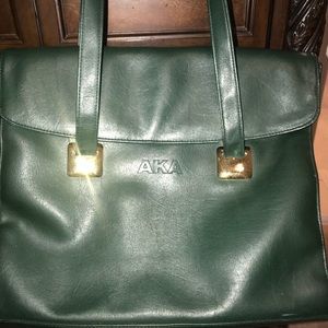 AKA Tote
